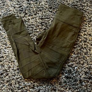 Super cute army green with mesh Lululemon leggings